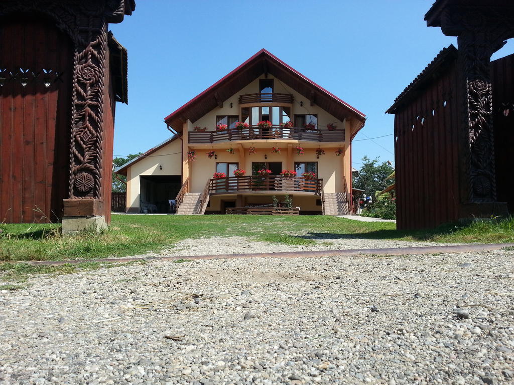 Pensiunea Maramures Ocna Şugatag Extérieur photo